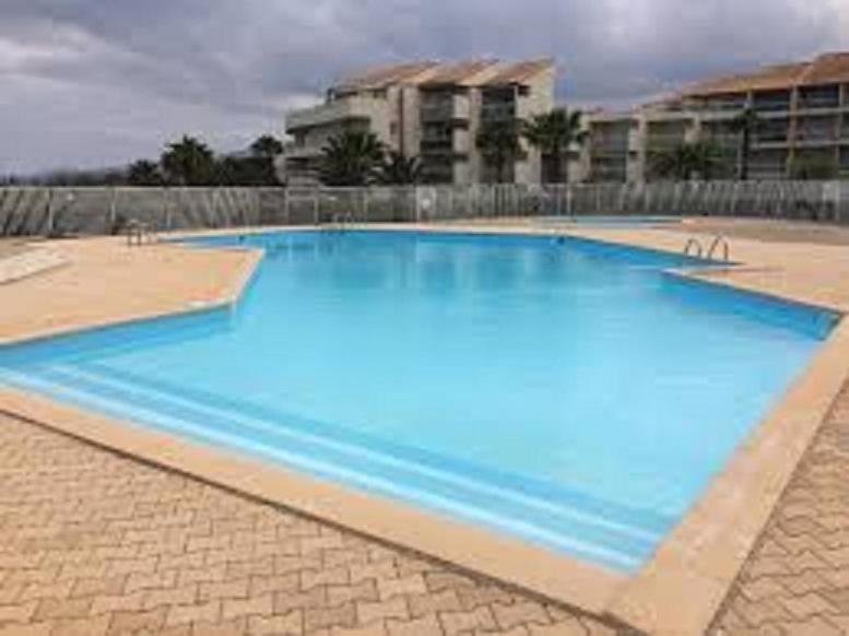 Les Goellettes : Vue Mer Et Piscine Saint-Cyprien  Eksteriør billede